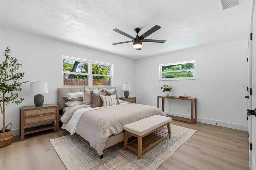 6419 Pelican Drive S St Petersburg FL 33707