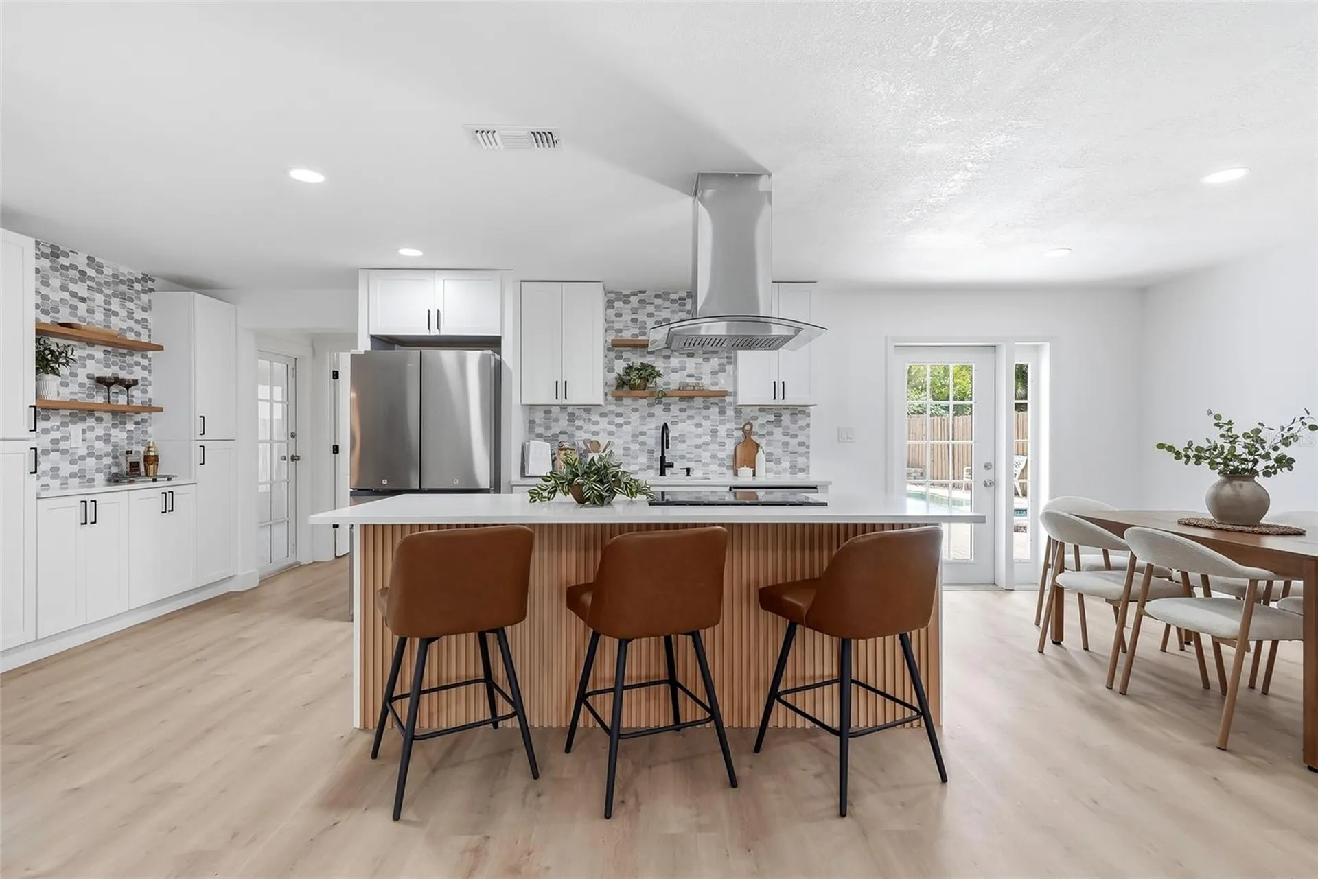 6419 Pelican Drive S St Petersburg FL 33707