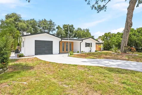 6419 Pelican Drive S St Petersburg FL 33707