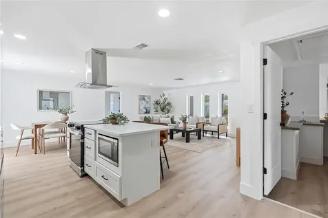 6419 Pelican Drive S St Petersburg FL 33707