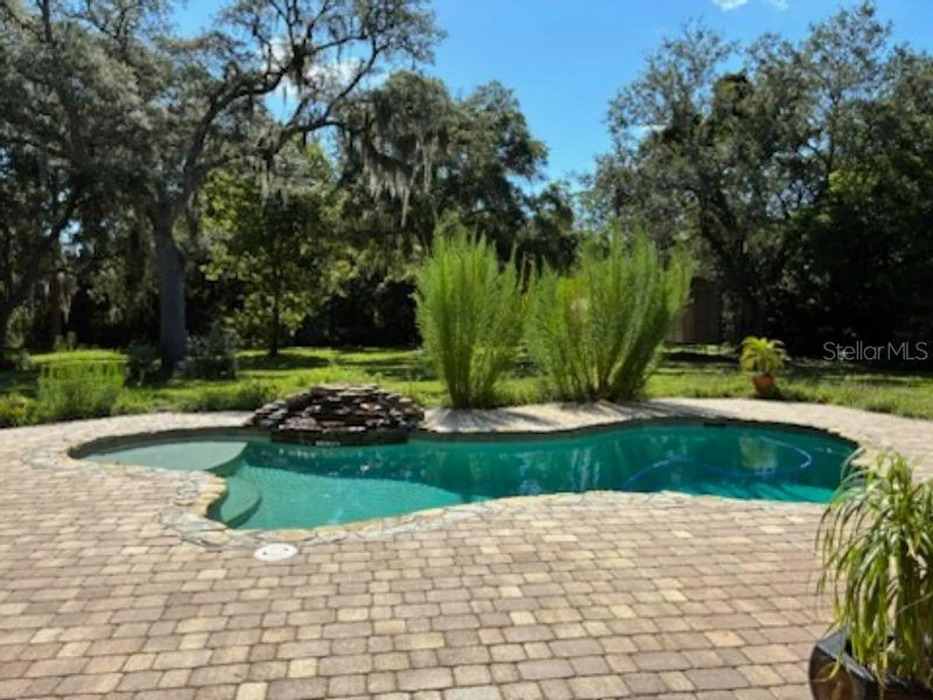 1521 Shadow Pines Drive New Smyrna Beach FL 32168
