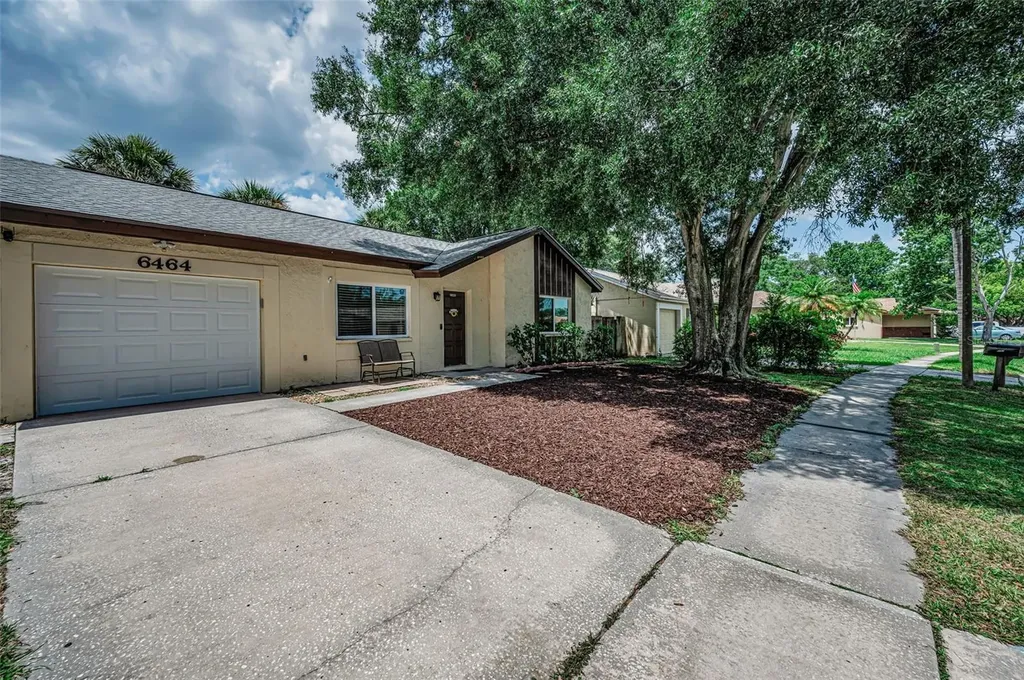 6464 107th Terrace N Pinellas Park FL 33782