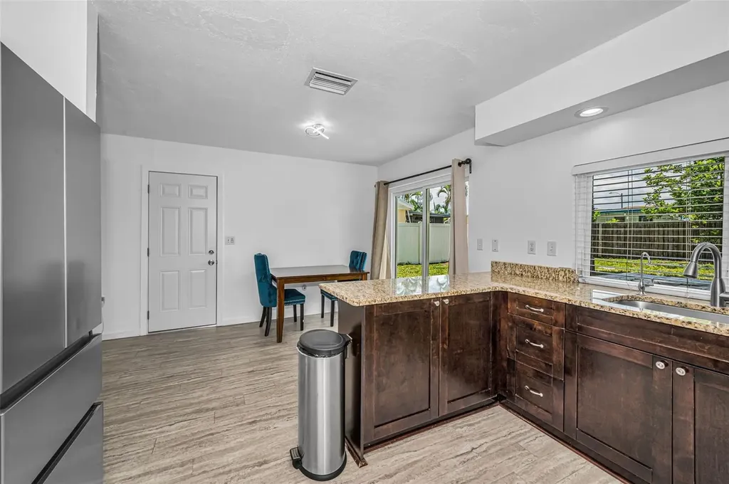 6464 107th Terrace N Pinellas Park FL 33782