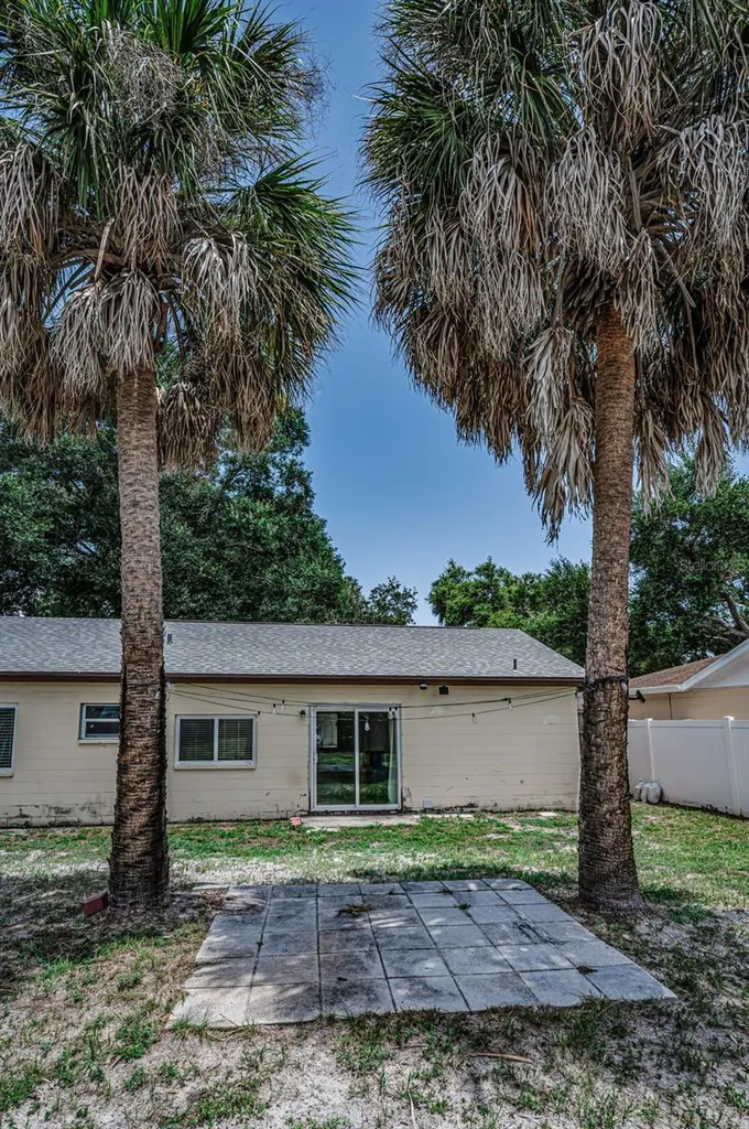 6464 107th Terrace N Pinellas Park FL 33782