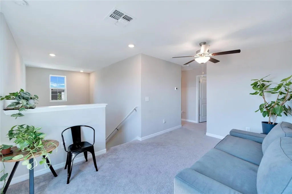 403 Royal Empress Drive Ruskin FL 33570