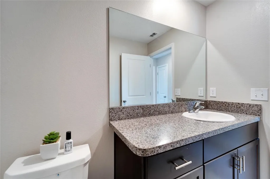 403 Royal Empress Drive Ruskin FL 33570