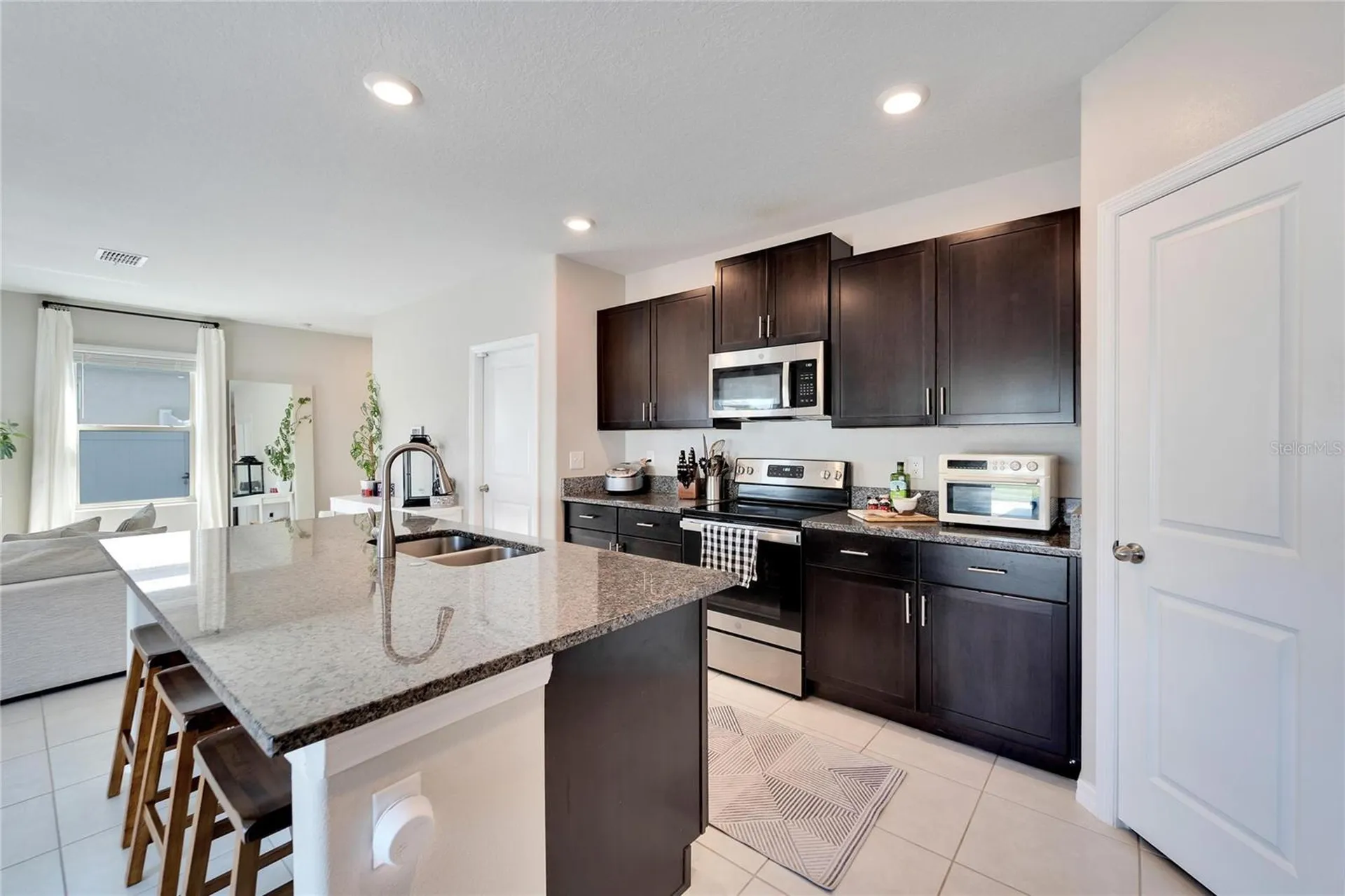 403 Royal Empress Drive Ruskin FL 33570