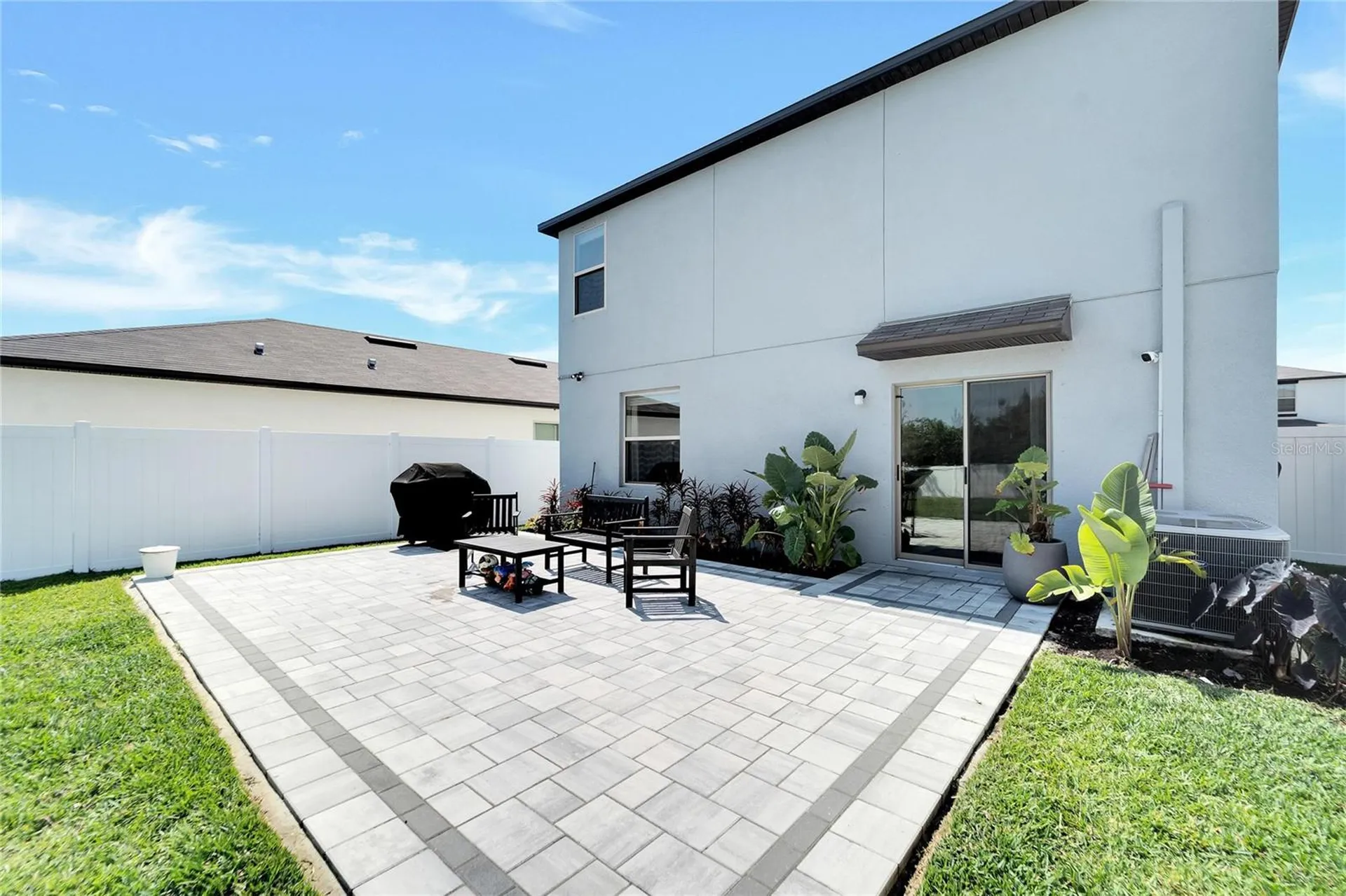 403 Royal Empress Drive Ruskin FL 33570