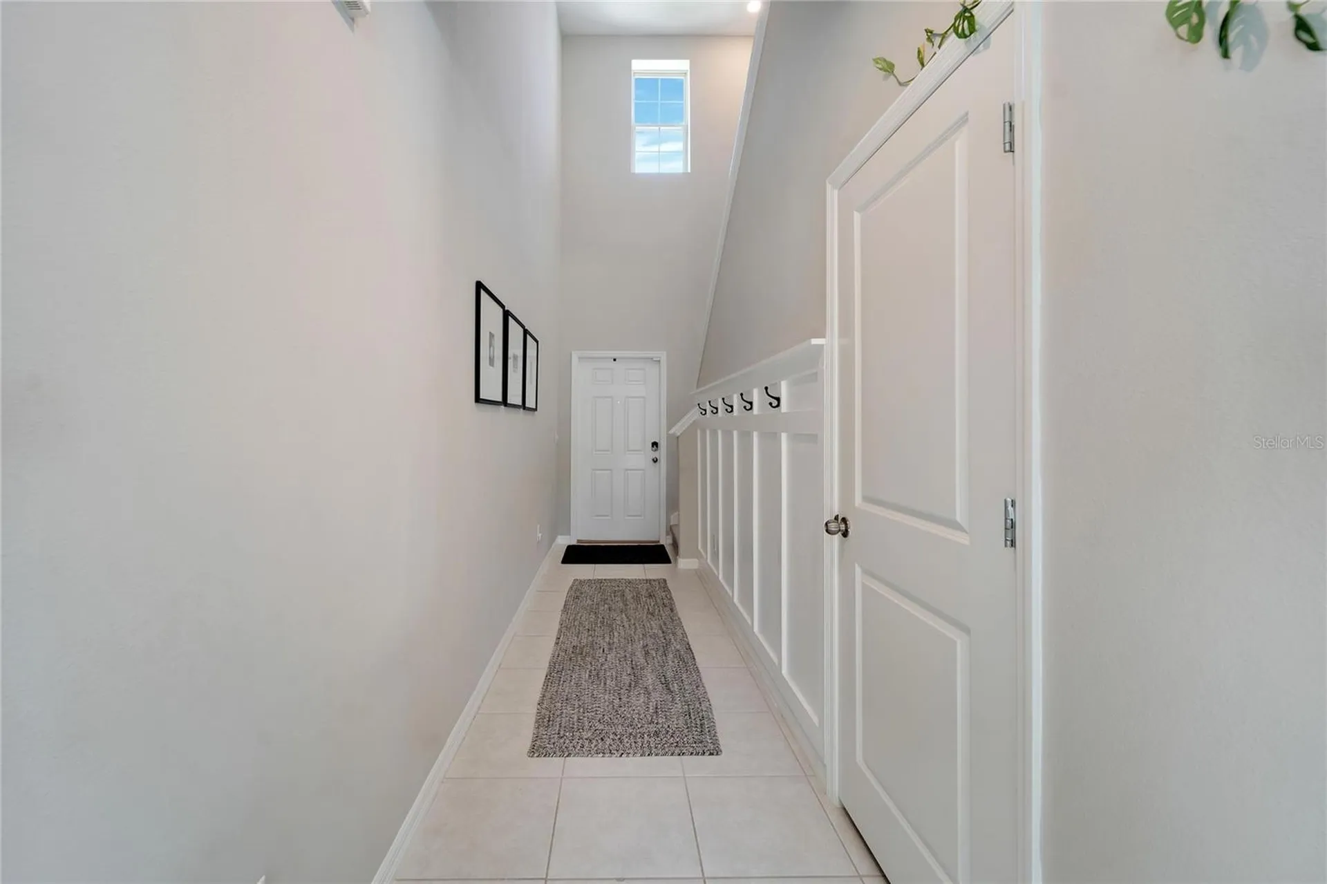 403 Royal Empress Drive Ruskin FL 33570