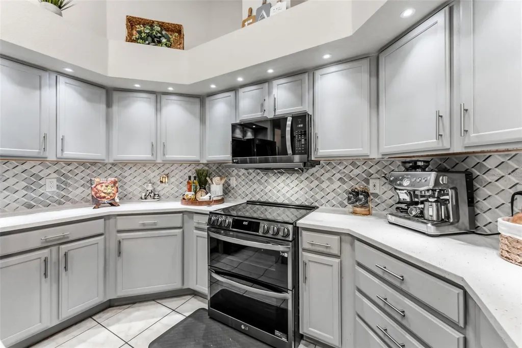 19906 Jodi Drive Lutz FL 33558