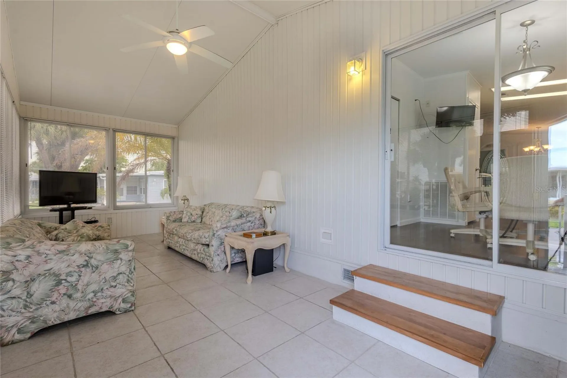 2100 Kings Highway Port Charlotte FL 33980