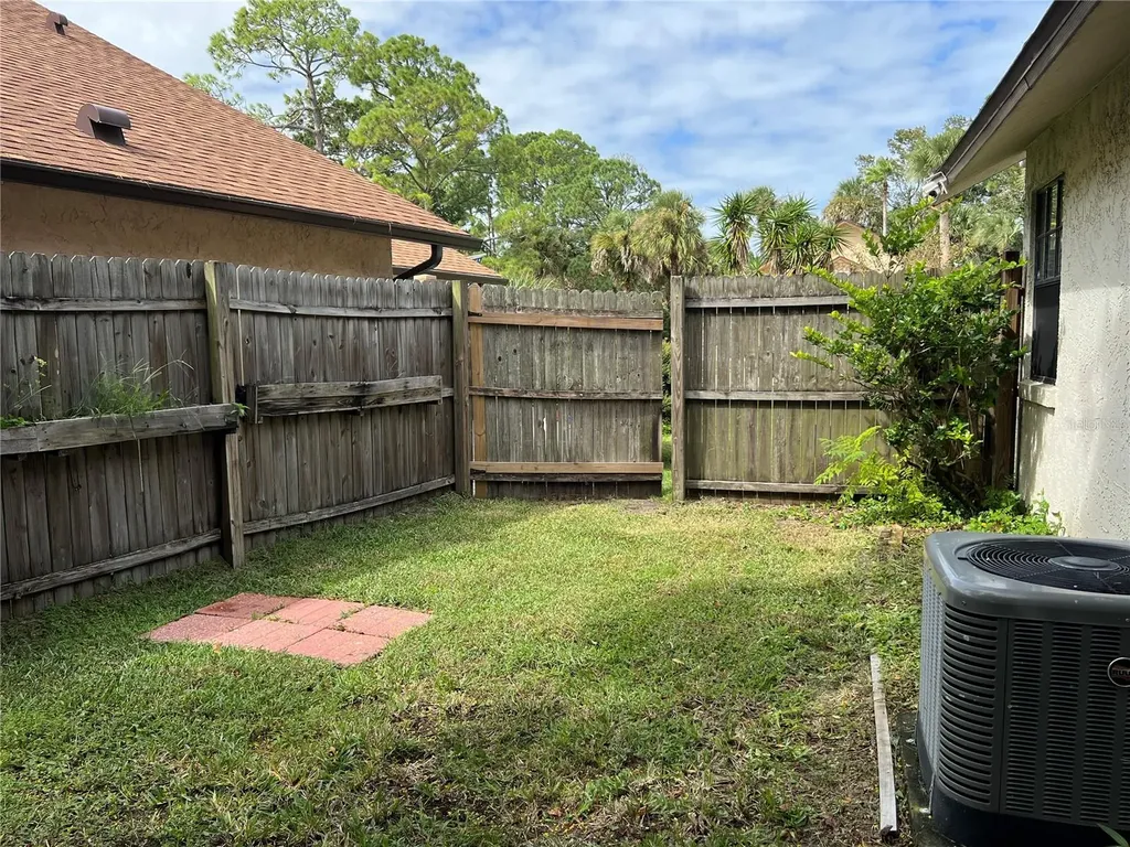 962 Stonybrook Circle Port Orange FL 32127