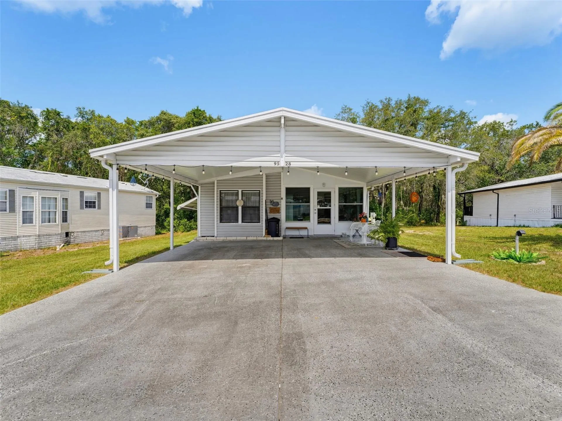 9528 Gray Fox Drive Weeki Wachee FL 34613