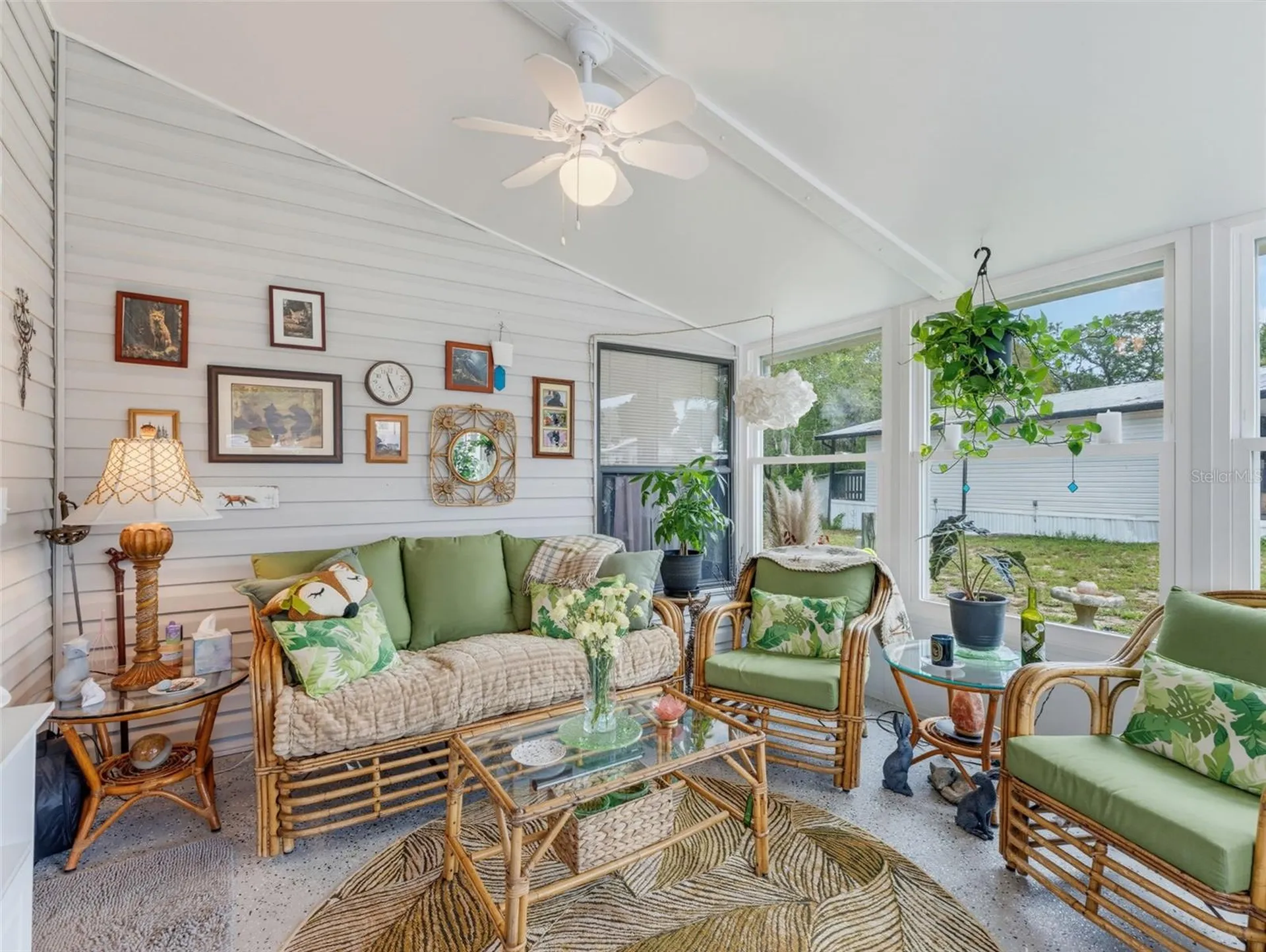 9528 Gray Fox Drive Weeki Wachee FL 34613