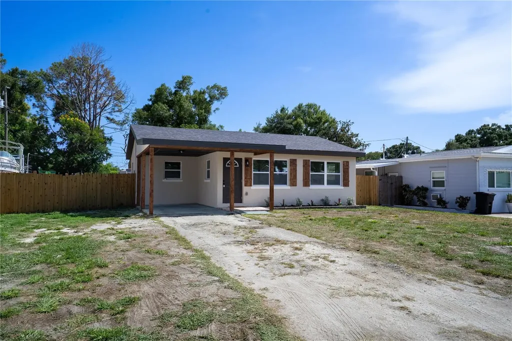 5460 77th Avenue N Pinellas Park FL 33781