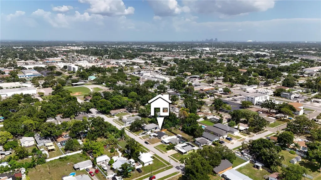 5460 77th Avenue N Pinellas Park FL 33781