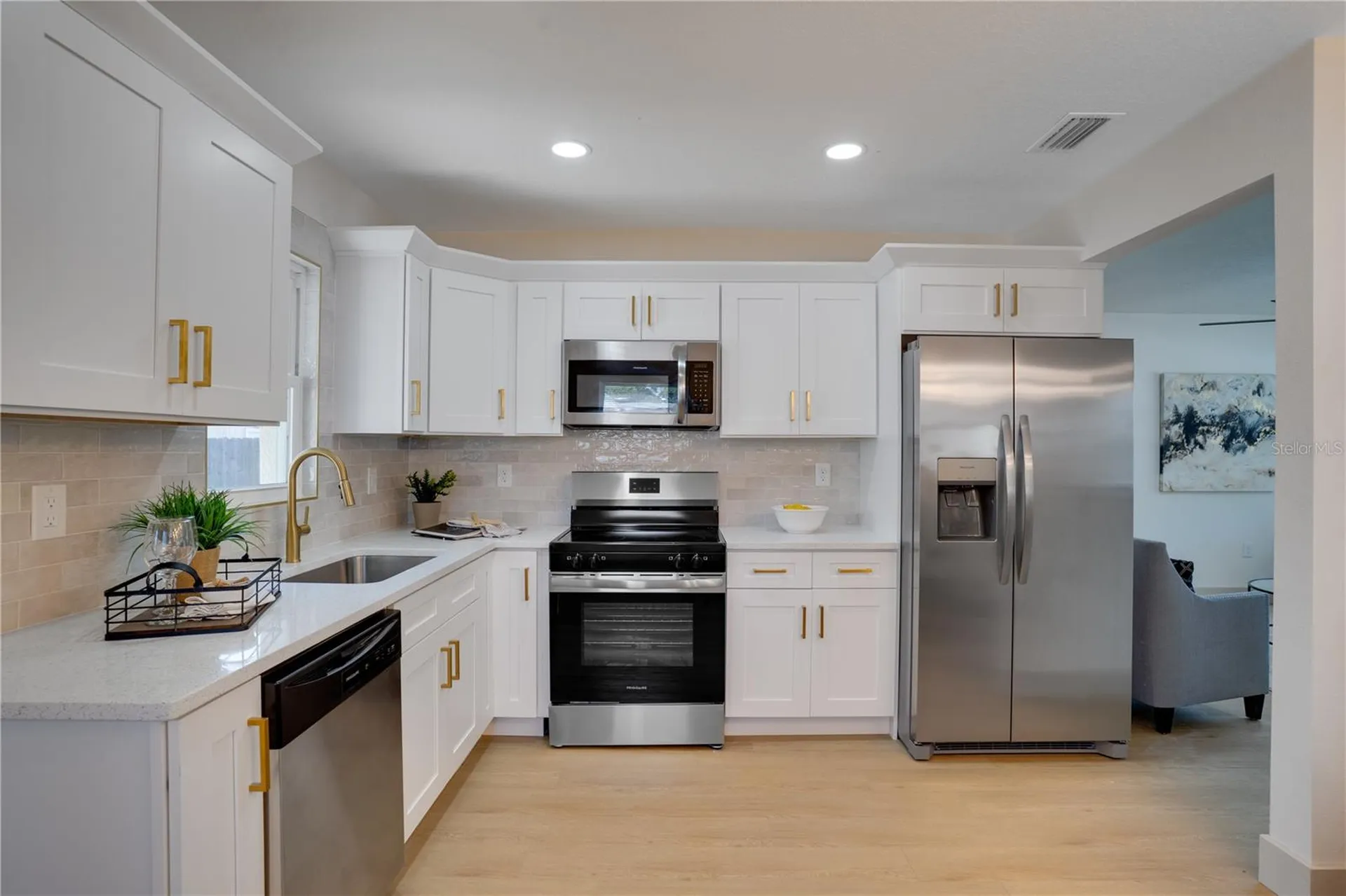 5460 77th Avenue N Pinellas Park FL 33781