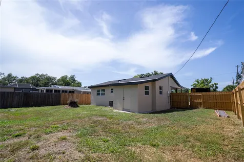 5460 77th Avenue N Pinellas Park FL 33781