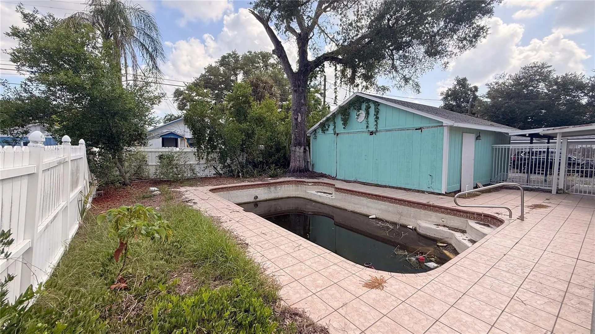 5045 38th Avenue N St Petersburg FL 33710