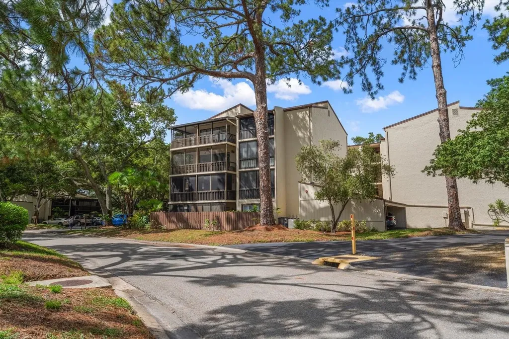 700 Starkey Road Largo FL 33771