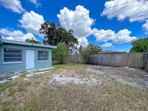 9813 51st Avenue N St Petersburg FL 33708