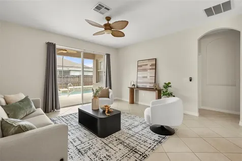 257 Venetian Bay Circle Sanford FL 32771
