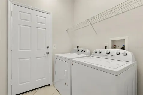 257 Venetian Bay Circle Sanford FL 32771