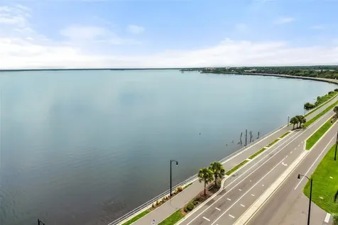 257 Venetian Bay Circle Sanford FL 32771
