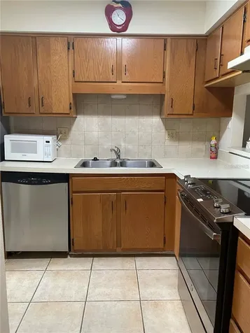2342 Aruba Court Kissimmee FL 34741