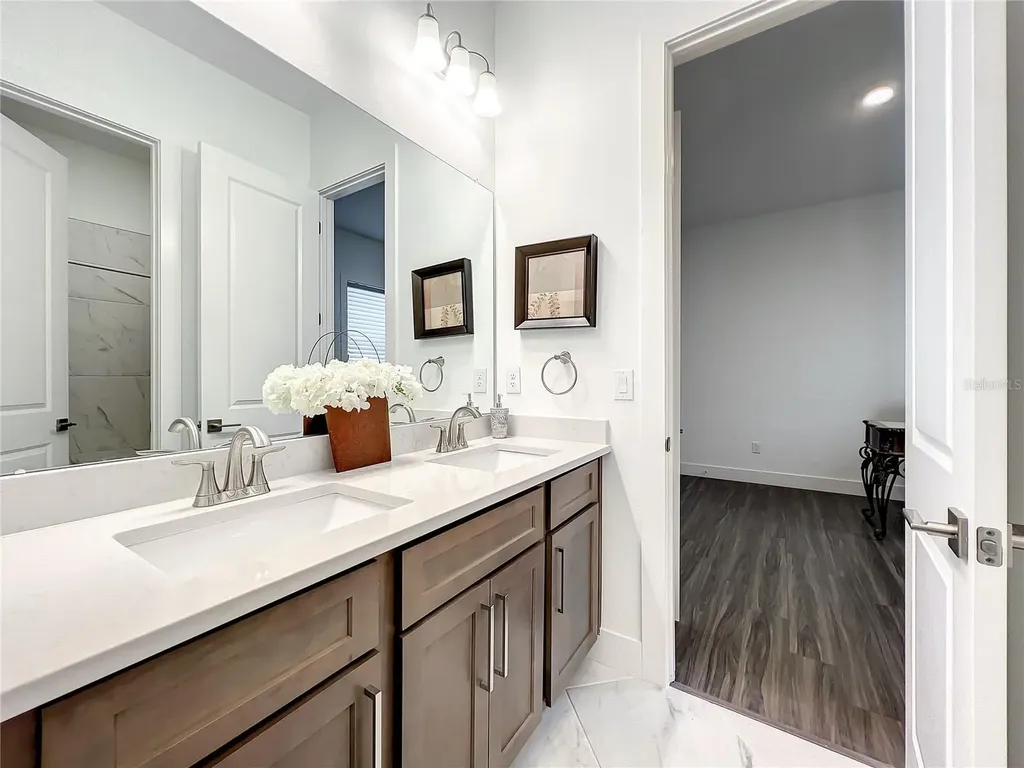 8859 Ivy Stark Boulevard Wesley Chapel FL 33545