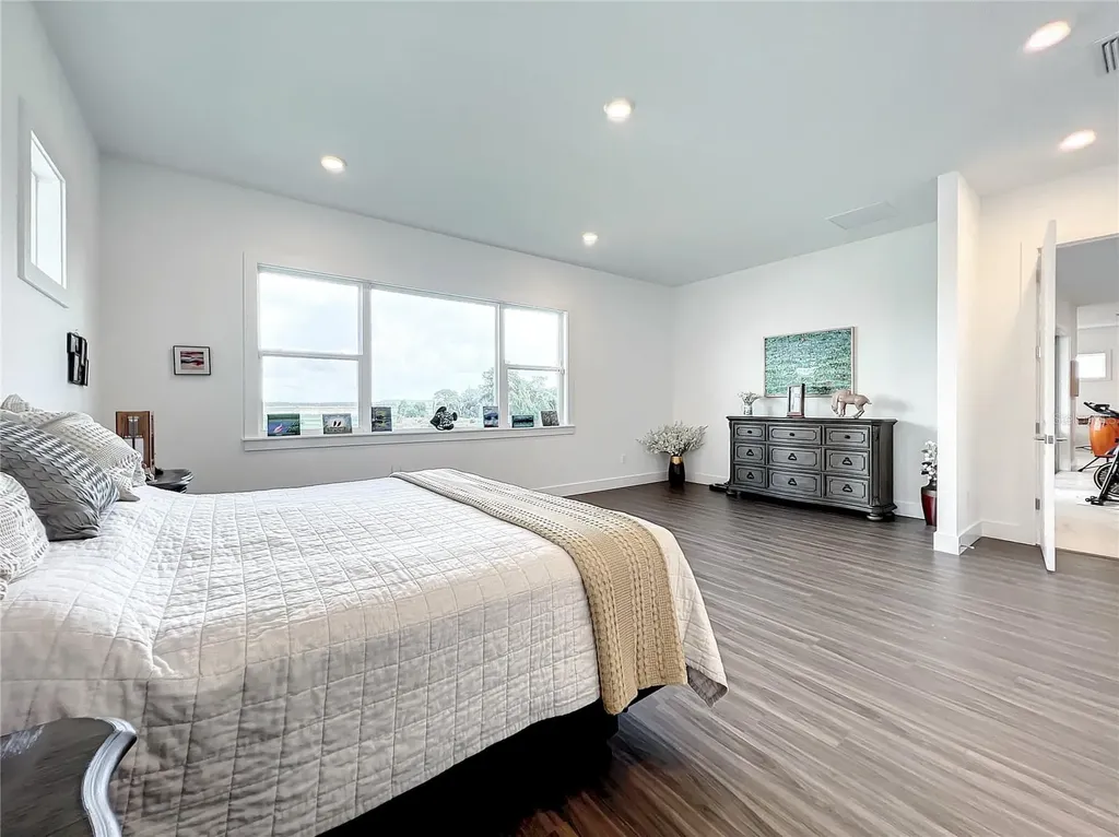 8859 Ivy Stark Boulevard Wesley Chapel FL 33545