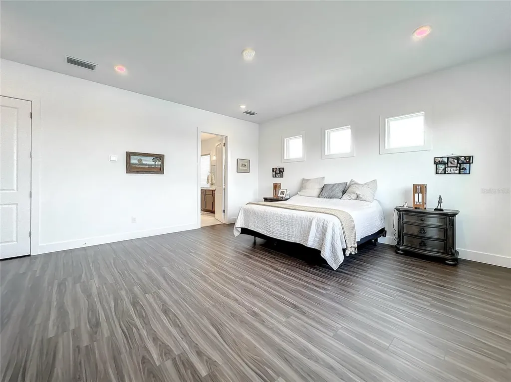 8859 Ivy Stark Boulevard Wesley Chapel FL 33545