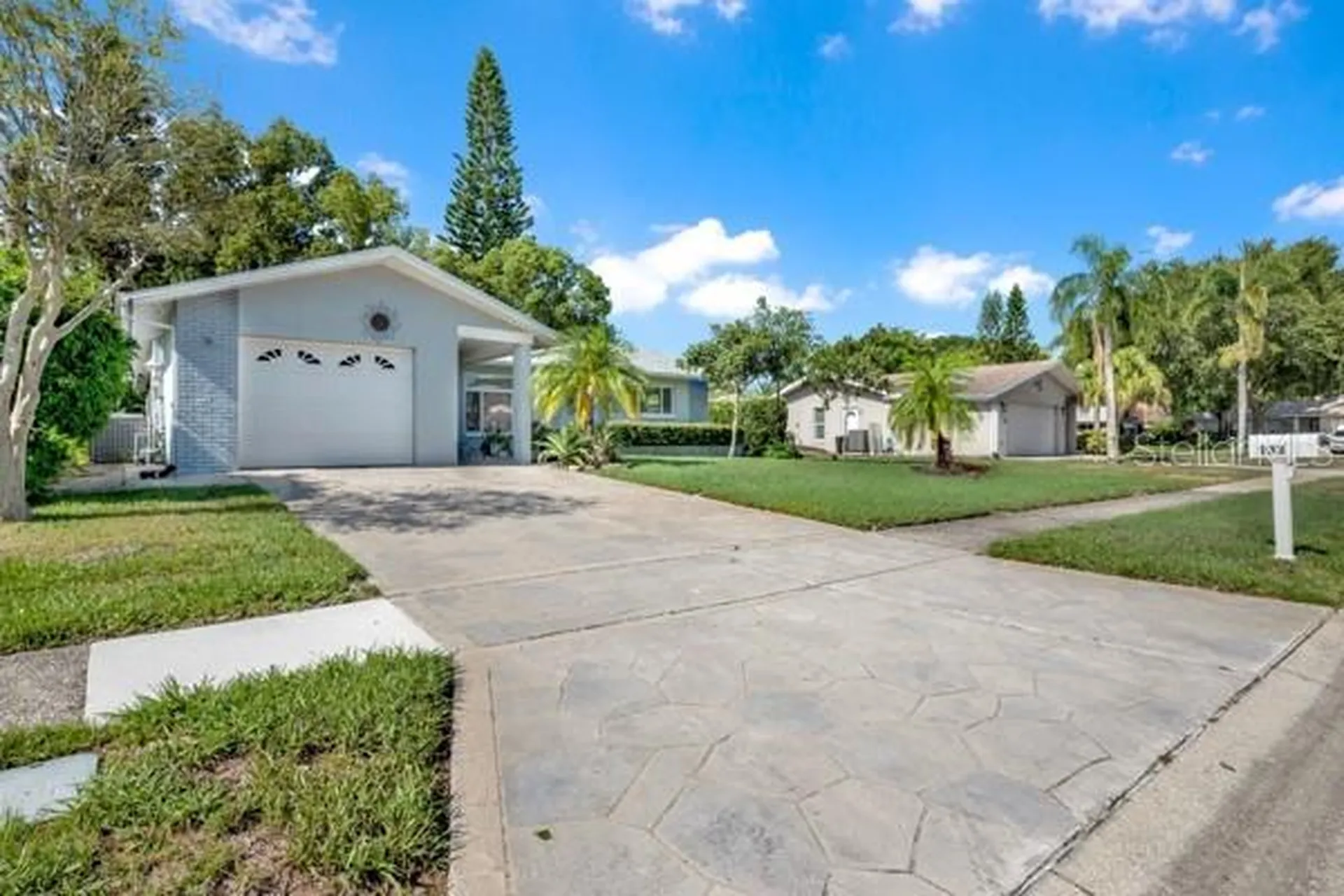 133 Stafford Circle Palm Harbor FL 34684