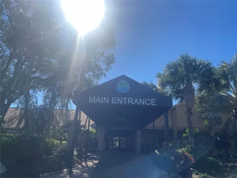 133 Stafford Circle Palm Harbor FL 34684