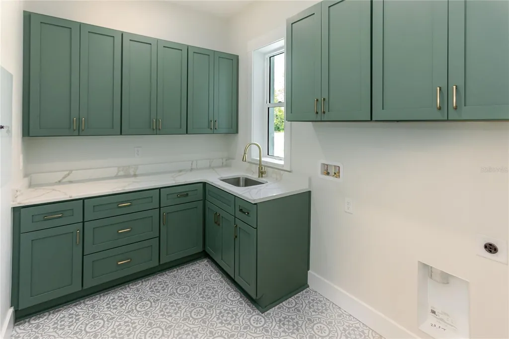 16098 Mellon Road Weeki Wachee FL 34614