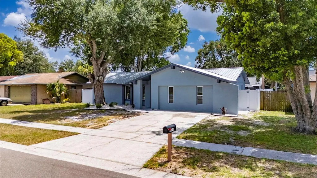 3624 Coppertree Circle Brandon FL 33511