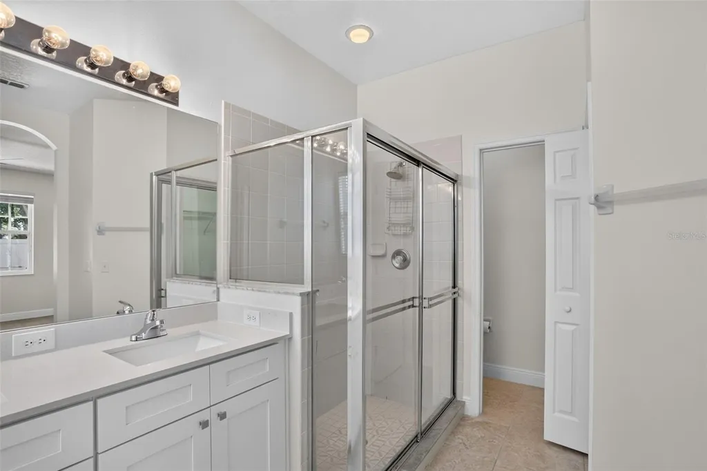 4915 Santa Clara Drive Orlando FL 32837