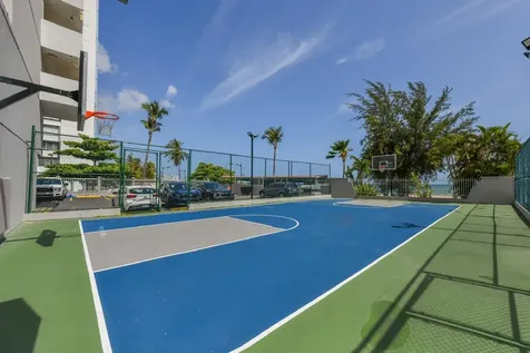 5869 Isla Verde Avenue Carolina PR 00979