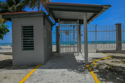 5869 Isla Verde Avenue Carolina PR 00979