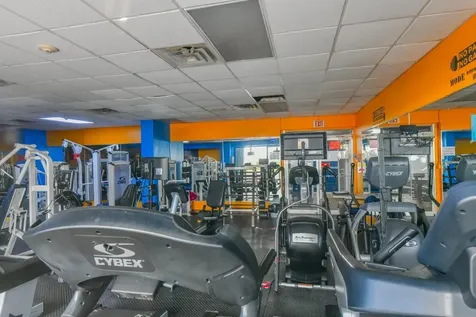 5869 Isla Verde Avenue Carolina PR 00979