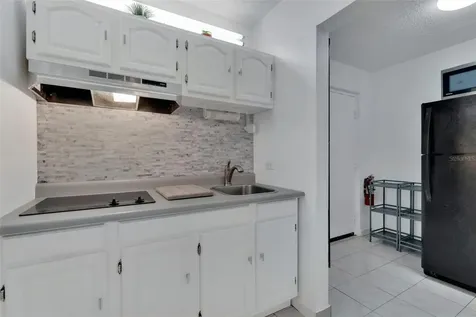 5869 Isla Verde Avenue Carolina PR 00979