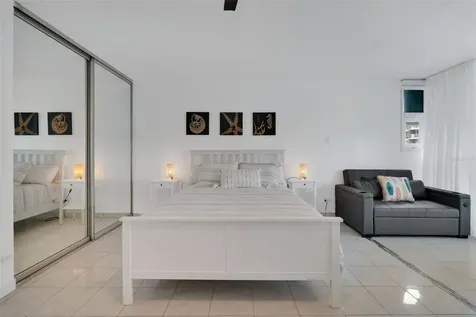5869 Isla Verde Avenue Carolina PR 00979