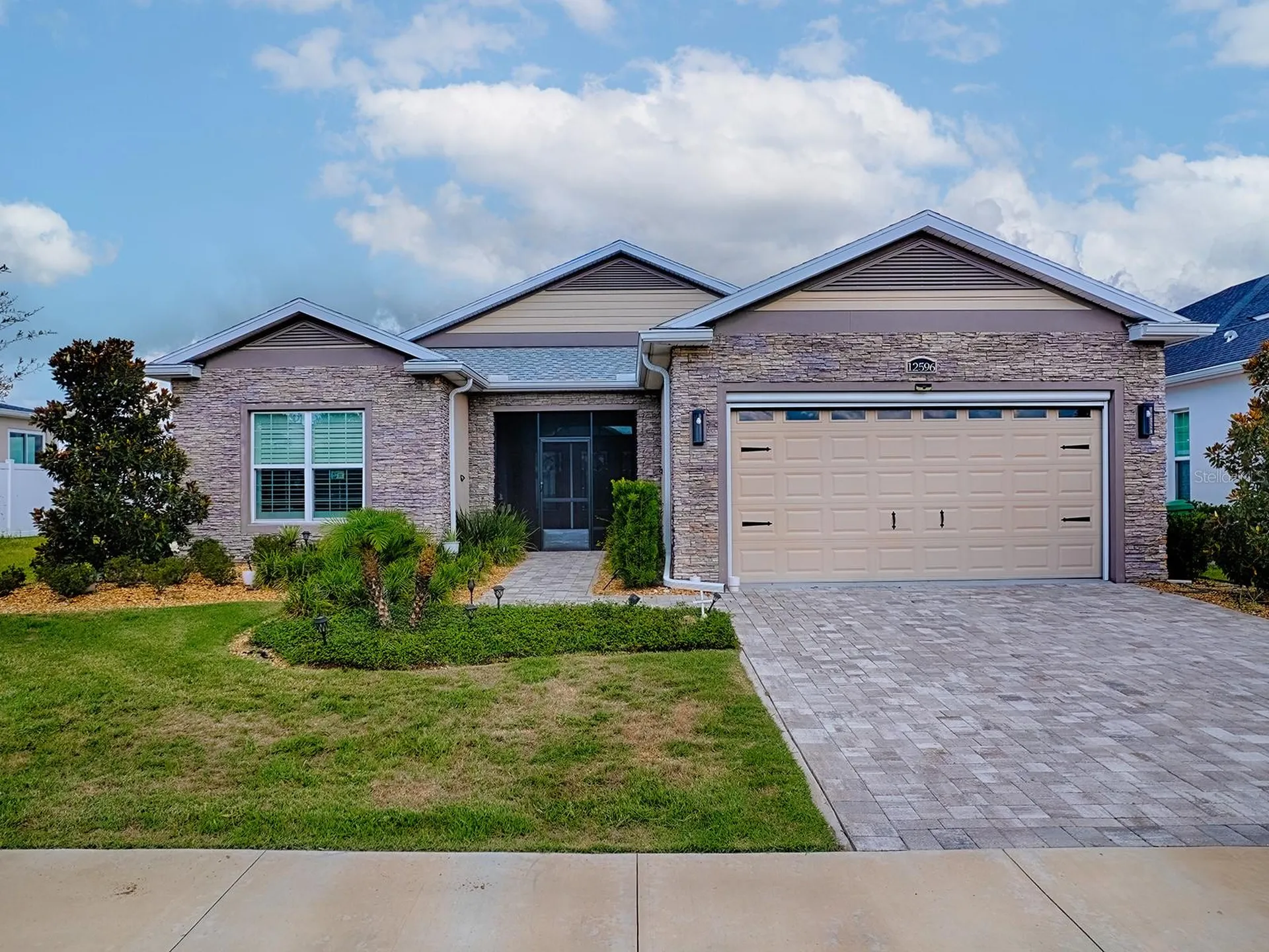 12596 NE 49th Drive Oxford FL 34484