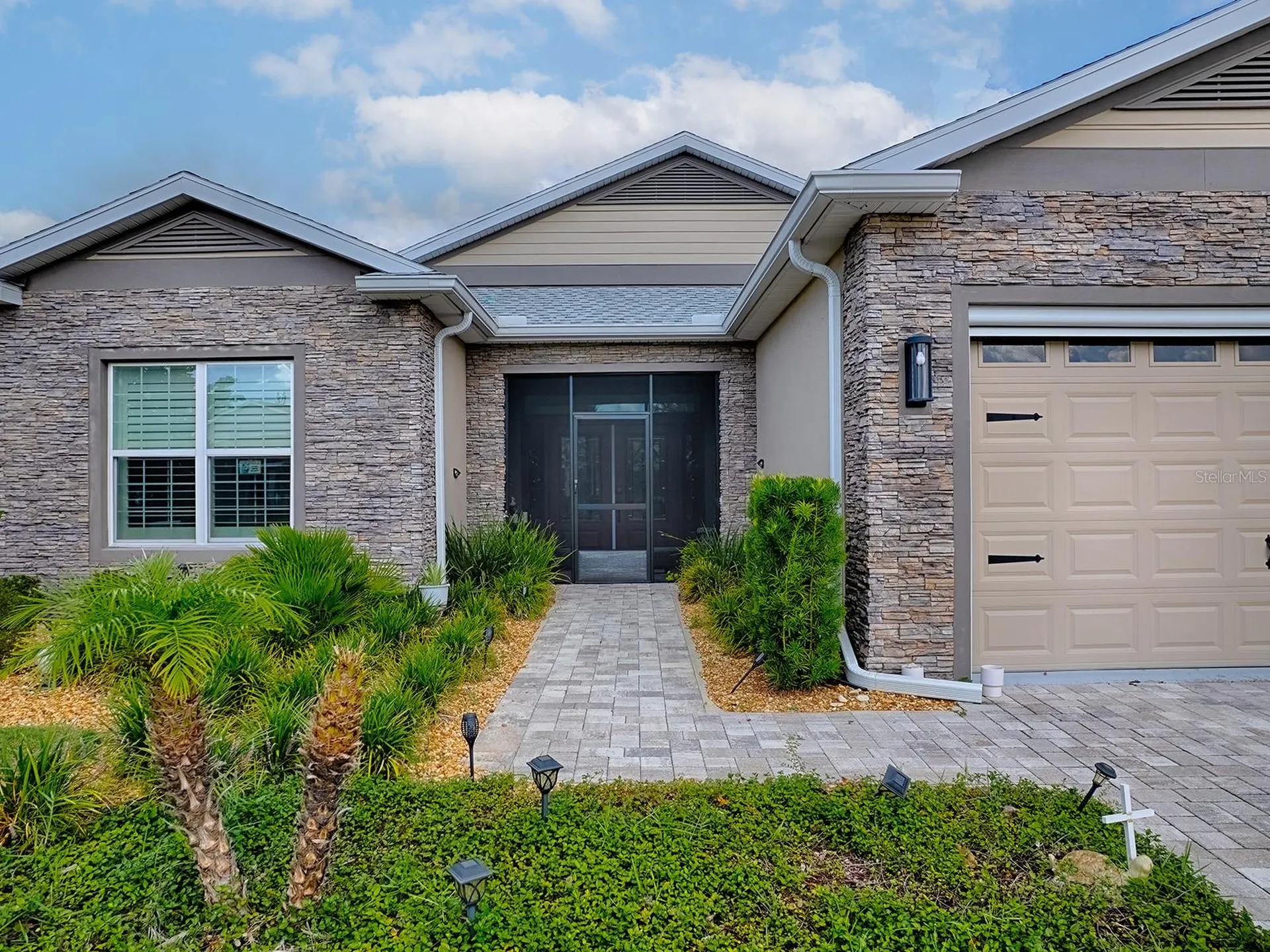 12596 NE 49th Drive Oxford FL 34484