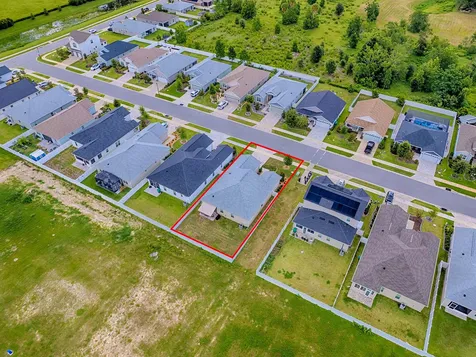 12596 NE 49th Drive Oxford FL 34484