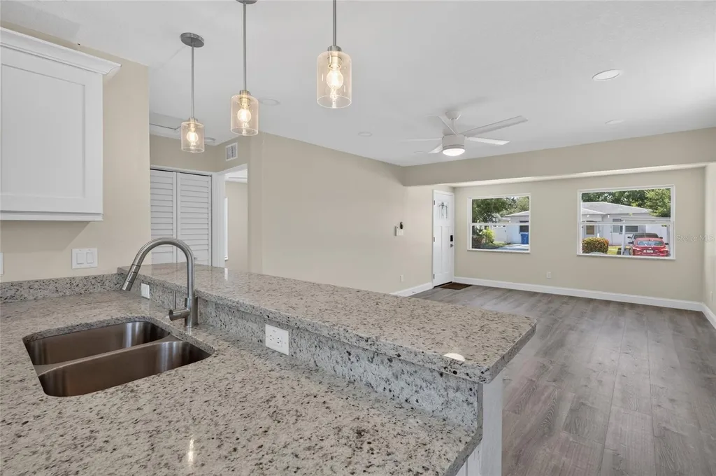 2511 27th Street S St Petersburg FL 33712
