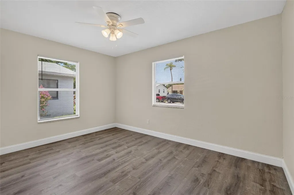 2511 27th Street S St Petersburg FL 33712