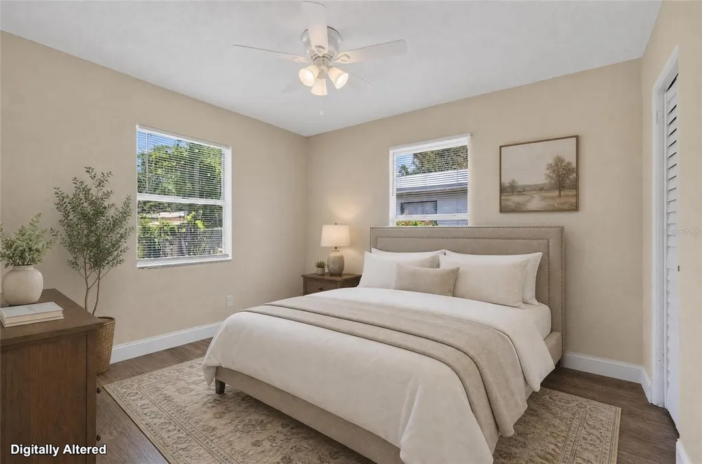 2511 27th Street S St Petersburg FL 33712