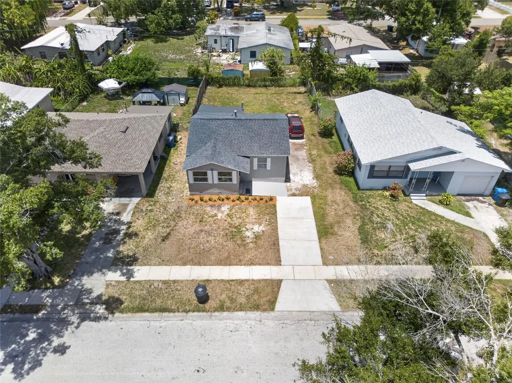 2511 27th Street S St Petersburg FL 33712