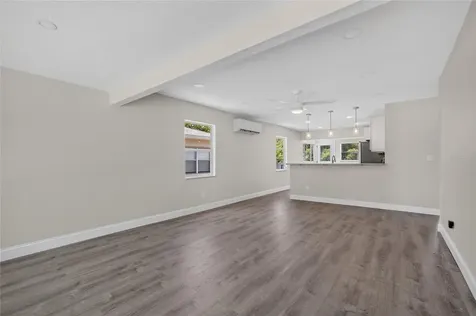 2511 27th Street S St Petersburg FL 33712